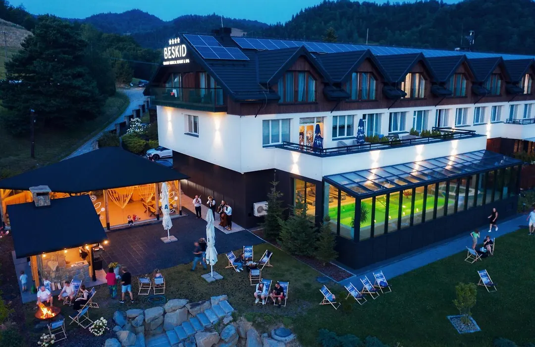 Hotel Beskid Balneo Medical Resort & Spa-1